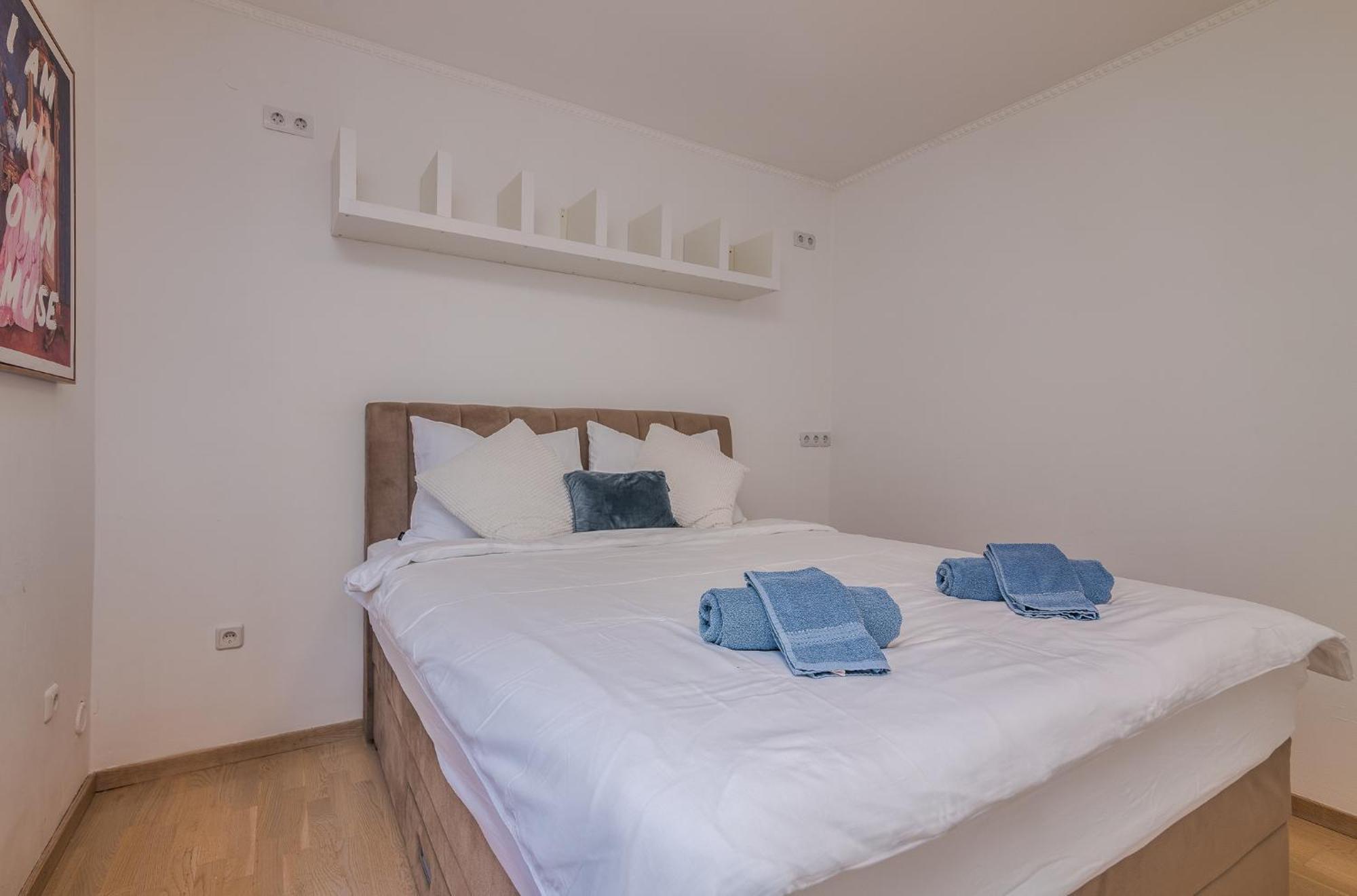 Apartments Stella & Luna 克尔克 外观 照片